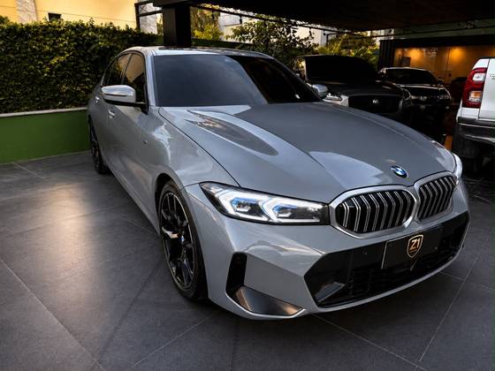 BMW 320i 2.0 16V TURBO FLEX M SPORT AUTOMÁTICO BMW 320i 2.0 16V TURBO FLEX M SPORT AUTOMÁTICO